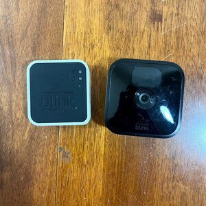 blink Black Camera and‎ Sync Module 2